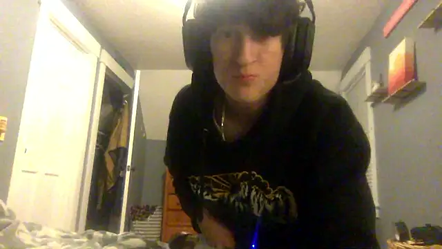 KittingGrappler online show from November 26, 11:19 pm