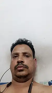 Raj1043 online show from February 21, 8:27 pm