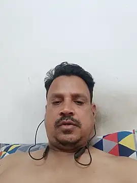 Raj1043 online show from February 18, 9:21 am