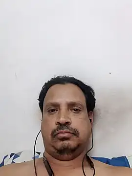 Raj1043 online show from January 7, 7:28 pm