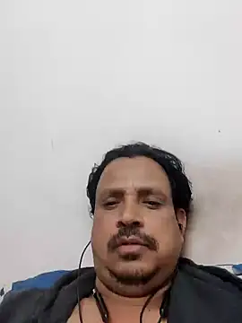 Raj1043 online show from December 26, 7:38 pm