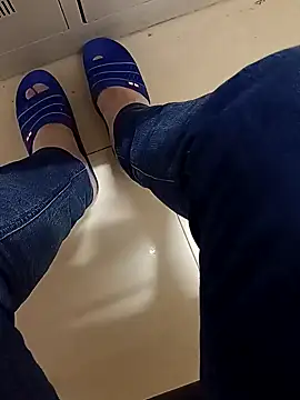 huzi518 online show from October 29, 12:52 pm