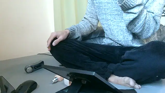 UKI06 online show from December 21, 6:09 am