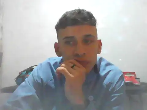 jonypijon222 online show from November 18, 4:49 am