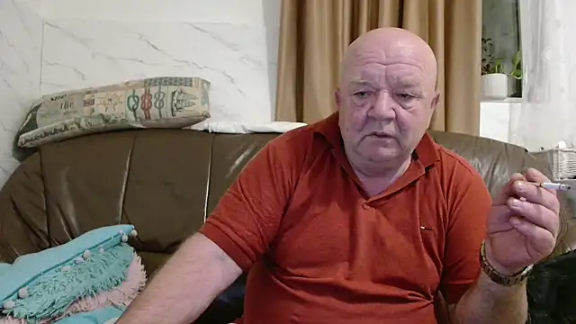 fullballs6 online show from April 10, 2:29 am