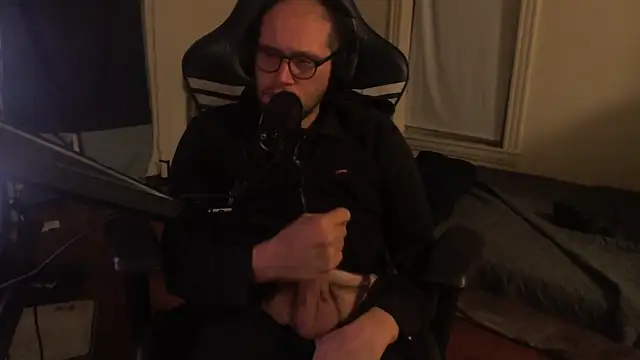 chicostick413 online show from September 27, 1:47 am