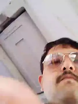 Akhil3290 online show from January 22, 11:34 am