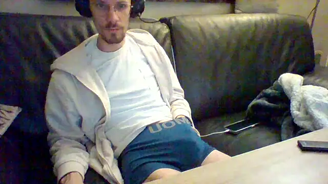 passif520 online show from February 6, 11:15 pm