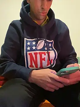 bomber0507 online show from February 15, 9:34 pm