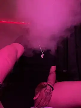 plutomf online show from September 26, 6:33 am