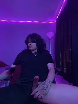 plutomf online show from October 13, 10:05 pm