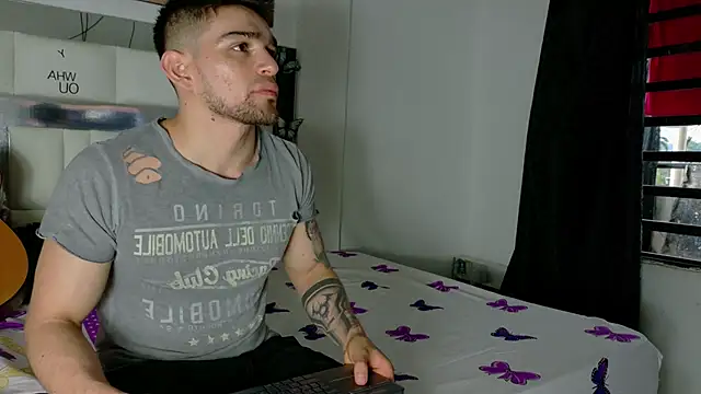 Sexy Alejandro  online show from March 3, 5:02 pm