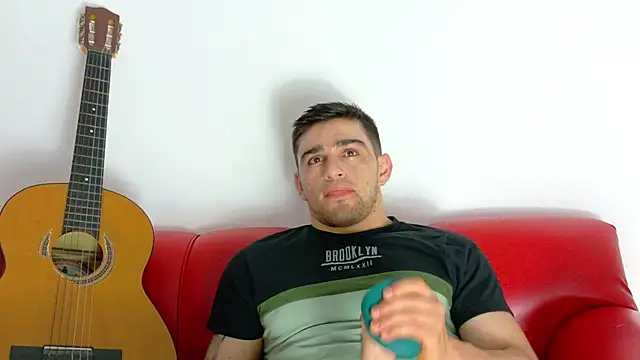 Sexy Alejandro  online show from September 9, 1:43 pm
