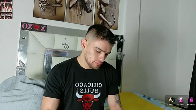 Sexy Alejandro  online show from February 15, 11:50 am