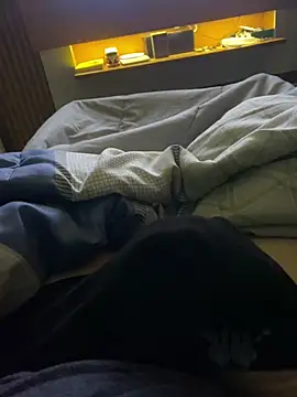 Hjsjsjsjjd online show from October 28, 11:45 am