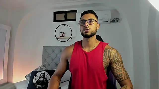 LiamGarcia1 online show from January 18, 12:15 pm