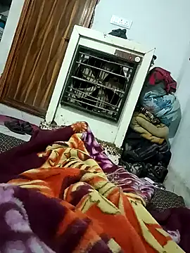 pintuS40 online show from January 26, 10:46 pm