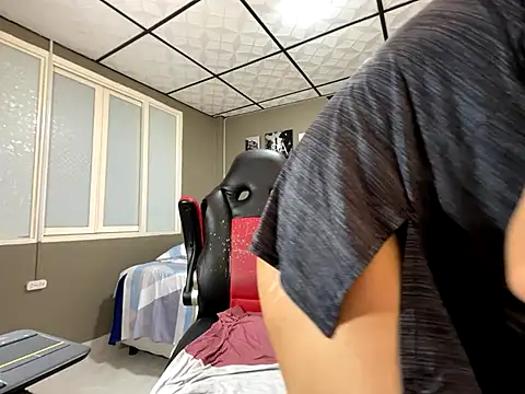 marcel crawford96 online show from December 14, 12:45 pm