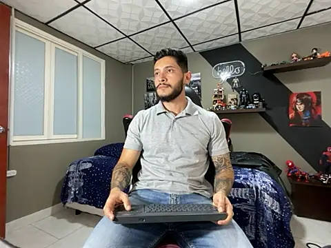 marcel crawford96 online show from October 22, 5:49 pm