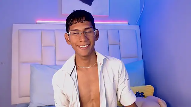 Nick Collins18 online show from January 16, 10:12 pm