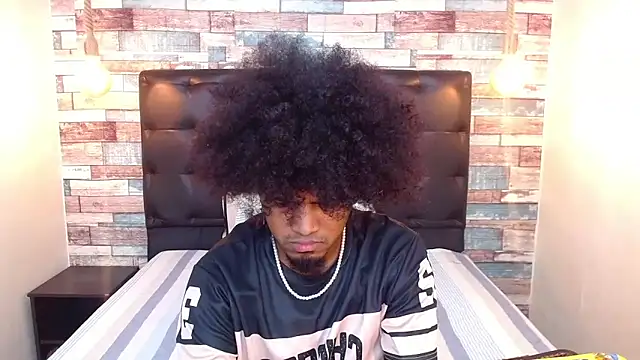 JaicobRuneer online show from April 16, 12:43 am