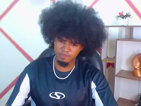 JaicobRuneer online show from March 25, 2:43 pm