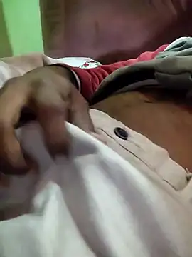 Snapshot of scoozeme chatting on January 18, 4:31 pm scoozeme online show from January 18, 4:31 pm