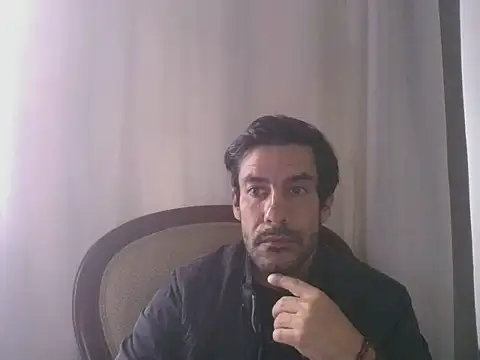 elkike1980 online show from July 24, 2:02 pm