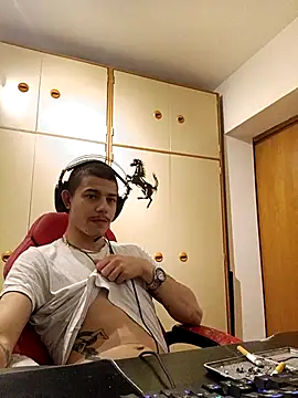 BigDickEnrg7195 online show from February 15, 10:11 pm