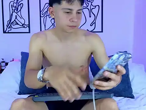 Deam Broowm online show from March 24, 10:02 pm