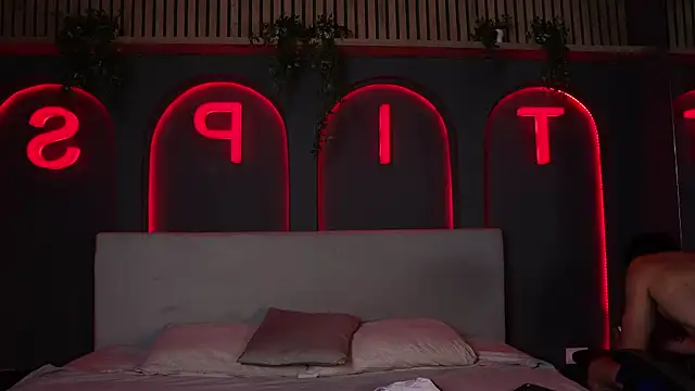 Austin bolt online show from November 5, 4:03 am