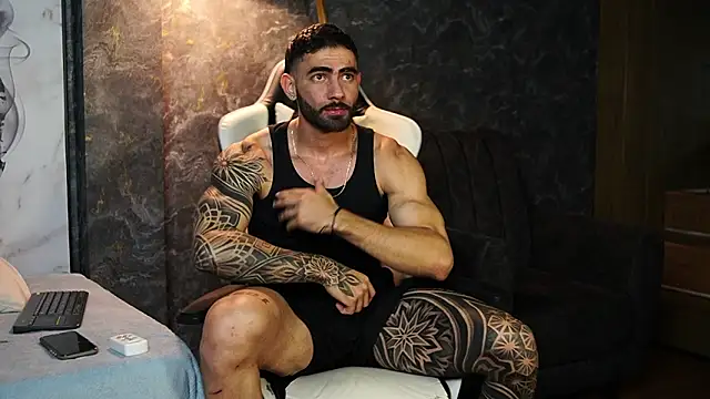 Austin bolt online show from February 3, 3:37 am