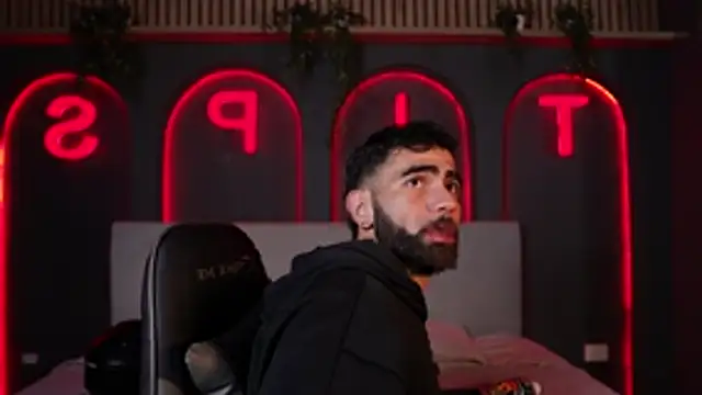 Austin bolt online show from November 21, 2:32 am