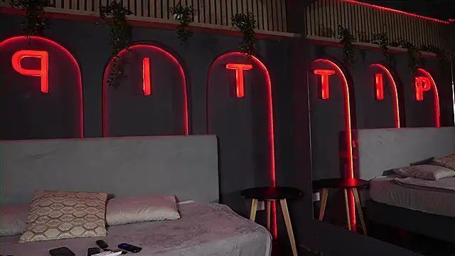 Austin bolt online show from February 15, 3:02 am