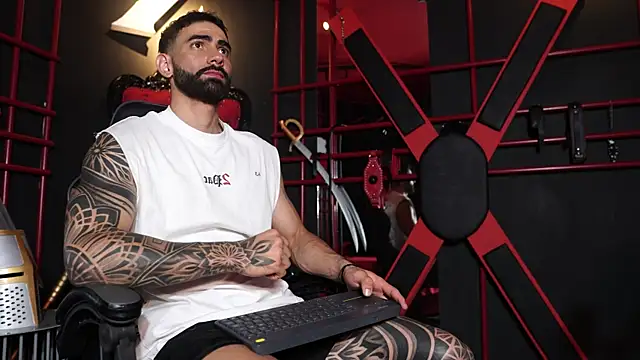 Austin bolt online show from March 28, 3:51 am