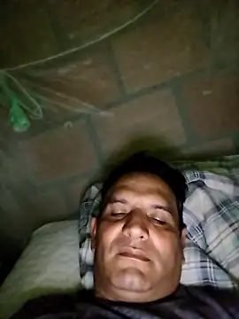 RogueTraveler online show from January 19, 4:37 am