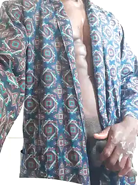 MIGHTY MAGNUM online show from December 18, 10:51 am