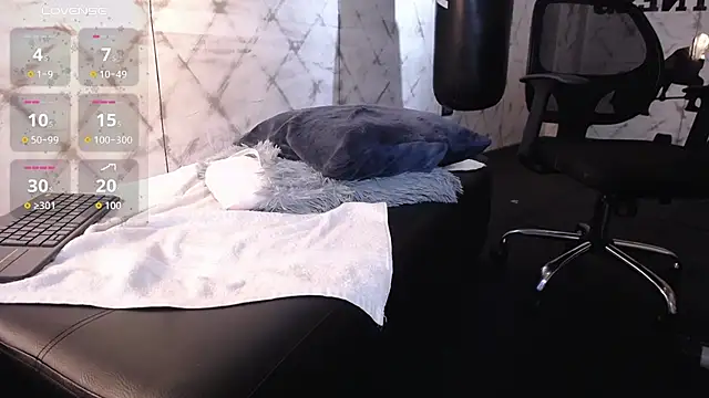 Edward max online show from March 2, 7:15 am