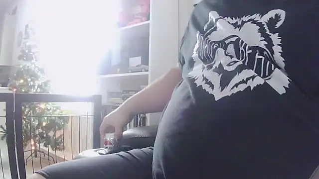 Strong Bear89 online show from December 17, 6:58 pm