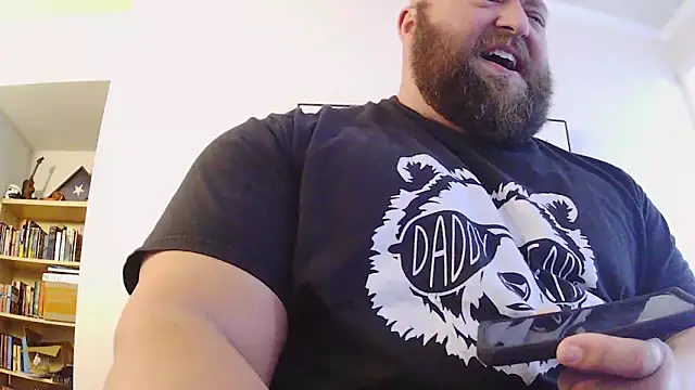 Strong Bear89 online show from November 7, 4:43 pm