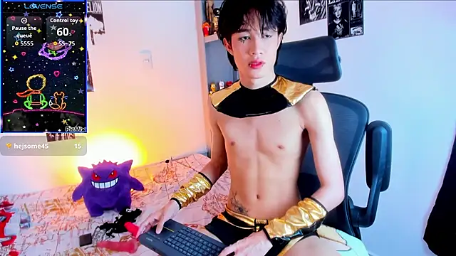 Johhan  Lee online show from April 24, 7:05 pm