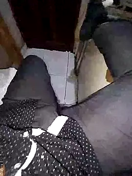 Whiper2024 online show from March 5, 6:15 pm