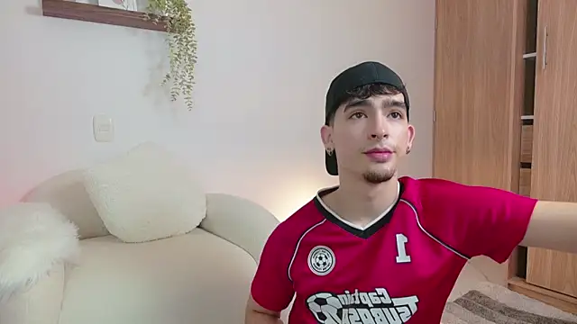 zenn rush1 online show from March 5, 1:06 pm