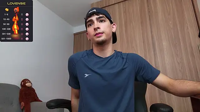 zenn rush1 online show from December 15, 12:06 pm