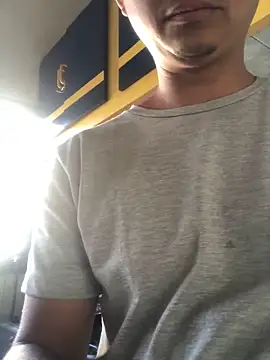 isacalejandroo online show from January 23, 6:56 pm