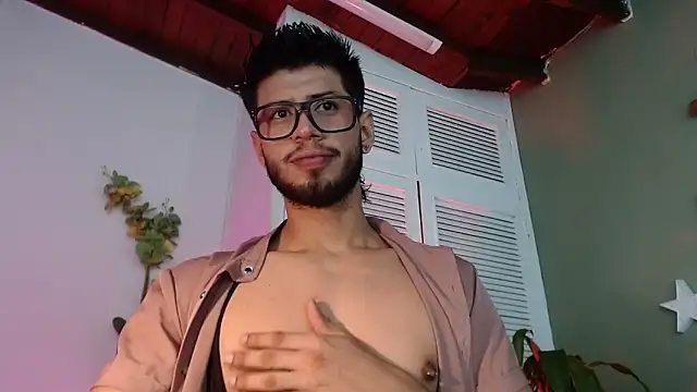 Colby brown03 online show from November 6, 7:17 pm