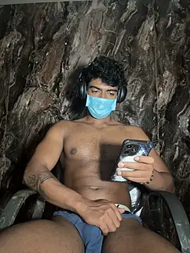 rony6663 online show from March 18, 7:00 am