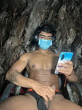 rony6663 online show from April 1, 4:26 pm