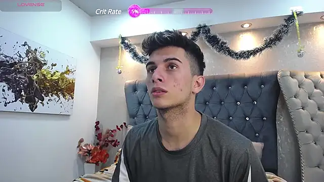 Snapshot of MrWilliseo chatting on December 15, 8:15 pm MrWilliseo online show from December 15, 8:15 pm