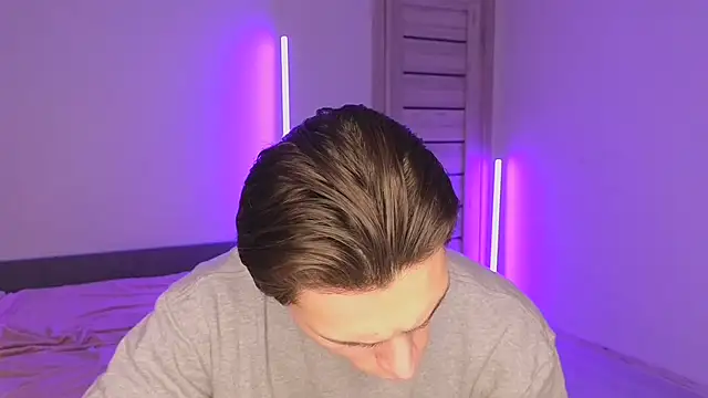 denlover1 online show from January 19, 6:16 am